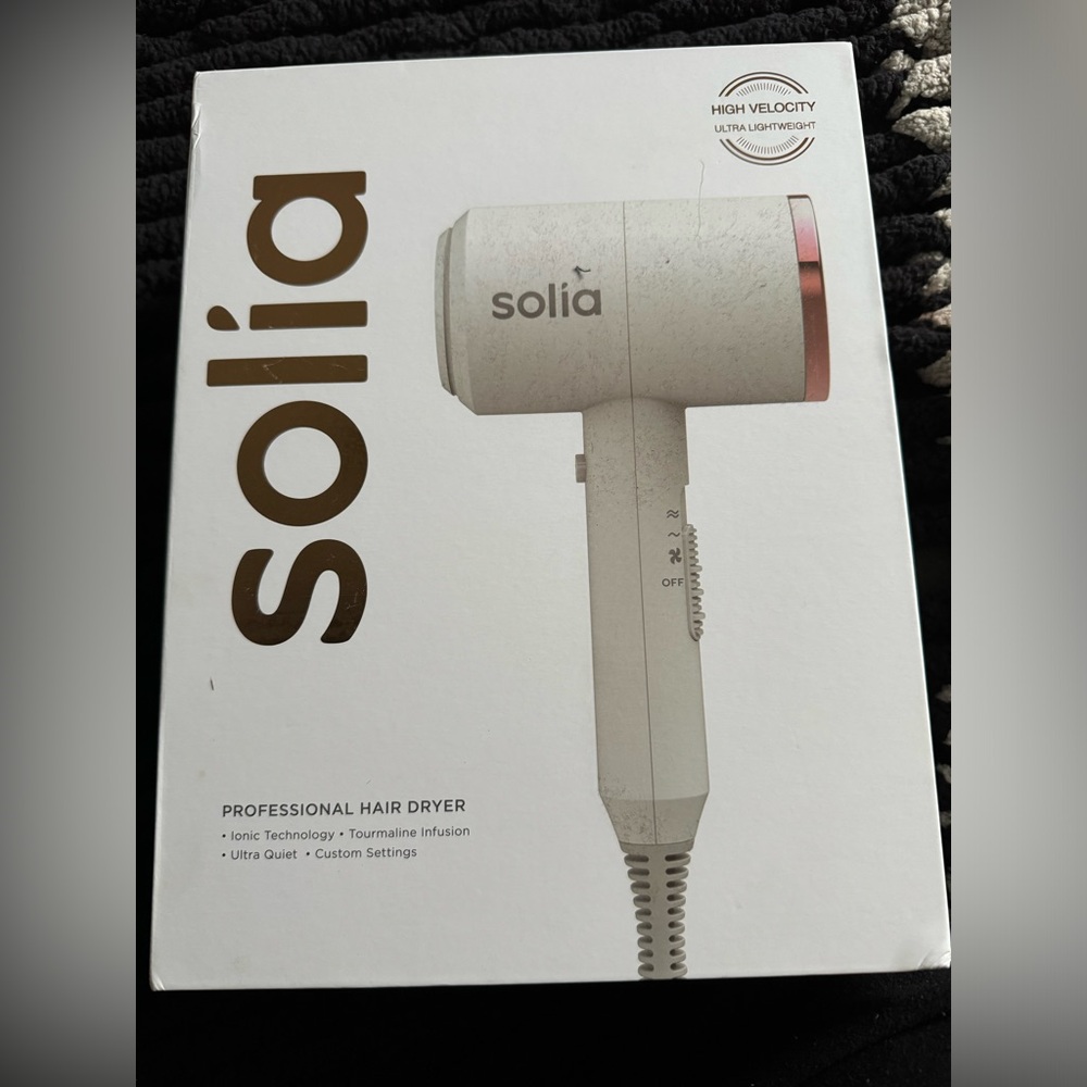 Hair dryer